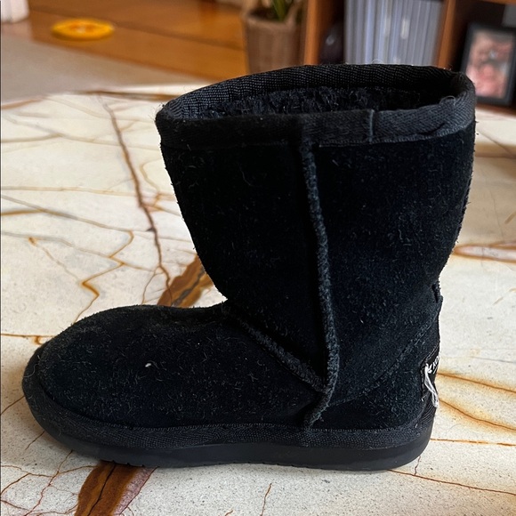 🖤 Koolaburra by UGG Black Suede Mid-Calf Boots – Toddler Size 7 🖤 - Picture 6 of 10